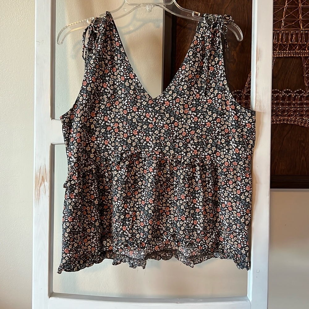 Rails! Perfect summer top